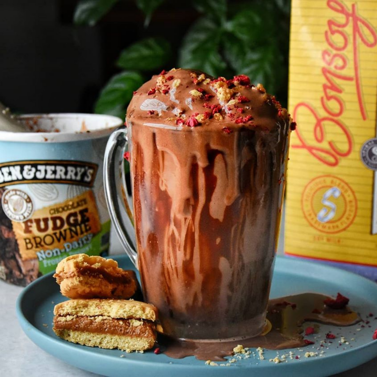 Vegan Chocolate Milkshake