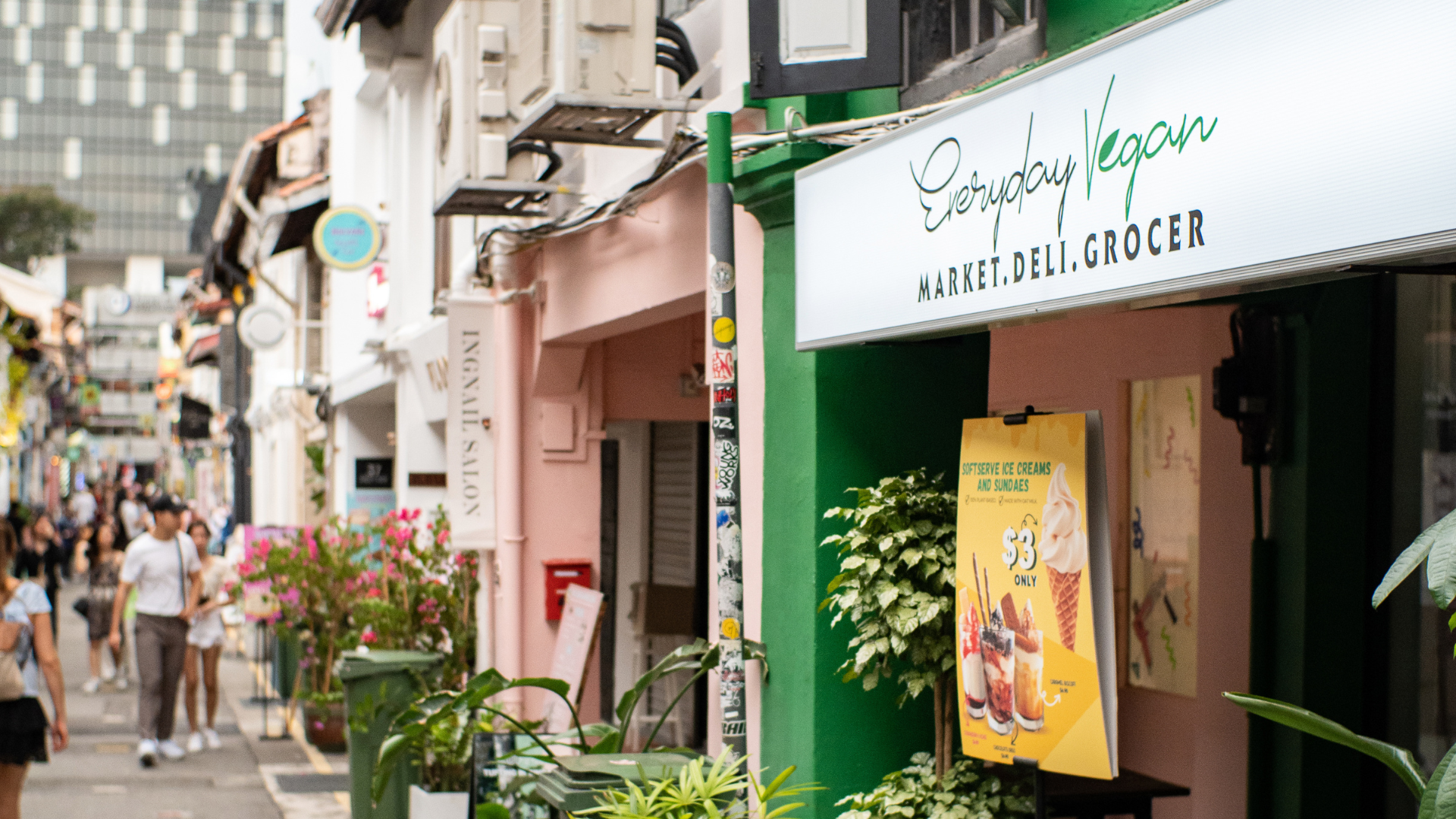 1 6bf45e26 2e36 4ec0 a81e 28a40e0bd8cd