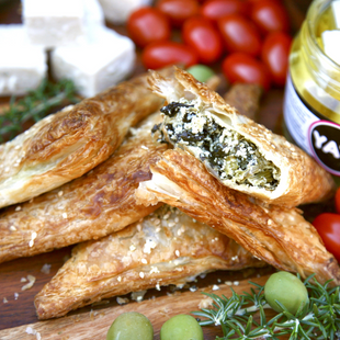 Yay Foods - Spinach & Feta Triangle 170g